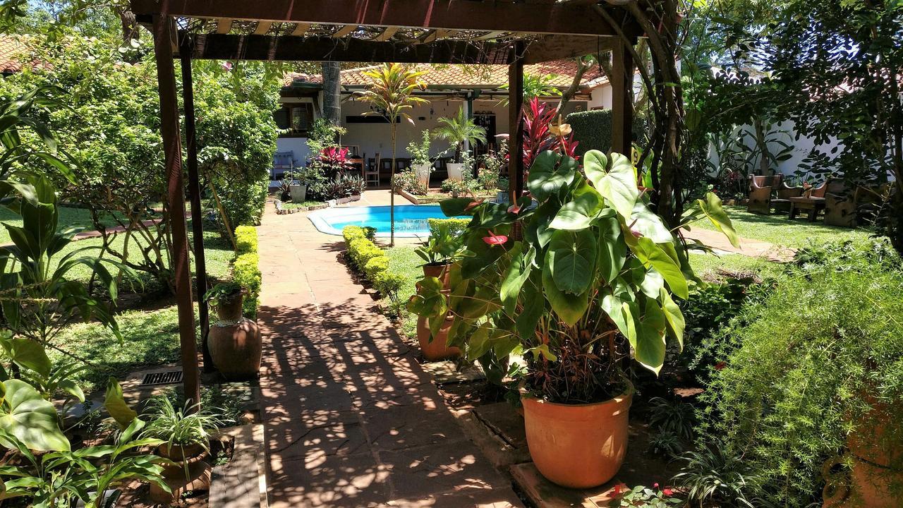 Apartamentos Don Gerardo Асунсьон Экстерьер фото